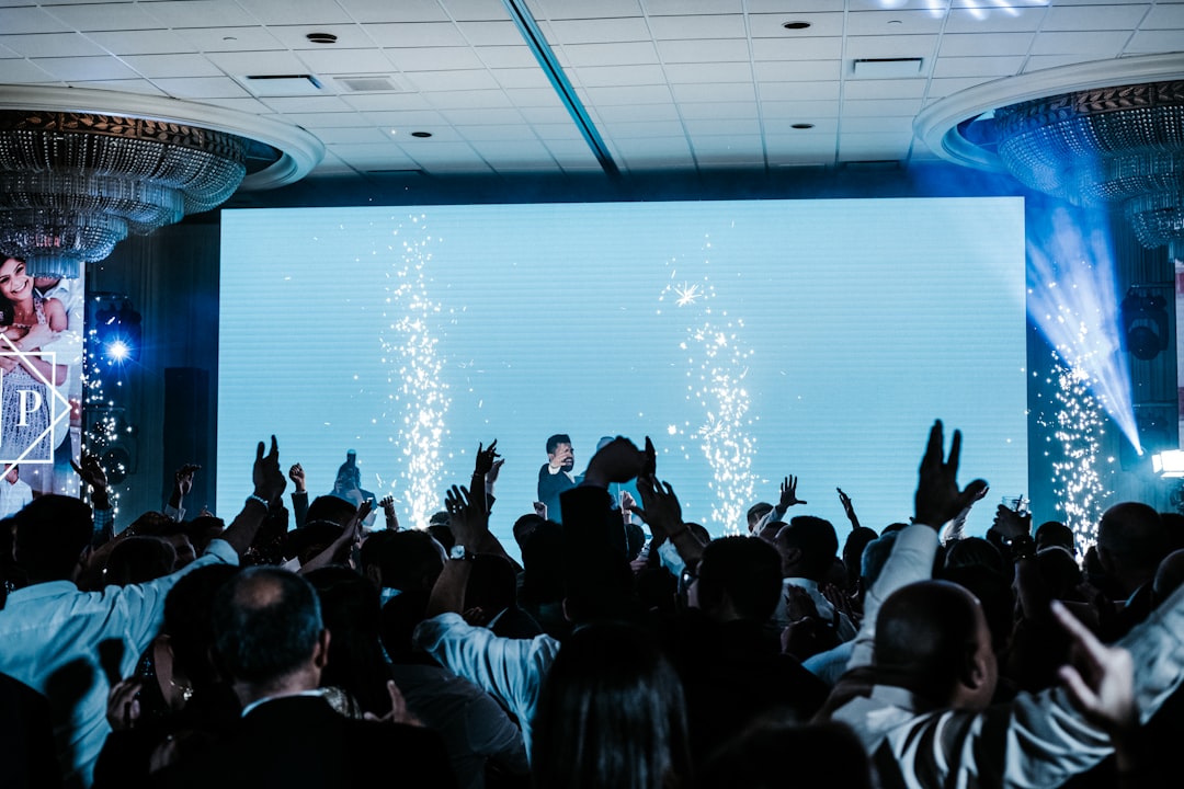Creating Memorable Experiences through ConnectSphereTech’s Virtual Events